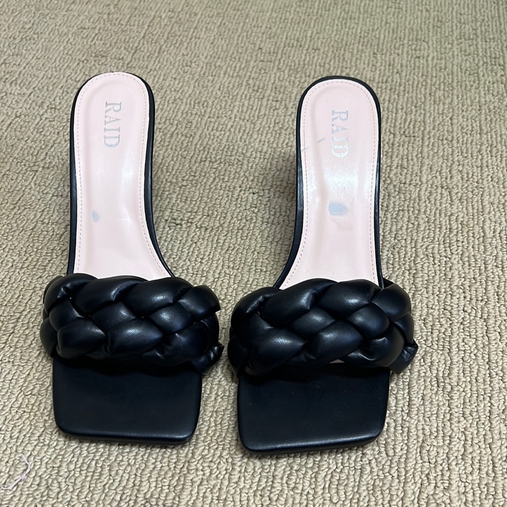 Black Heels with Braided Accent